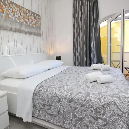 Apartmán In Mit Eigener Terrasse